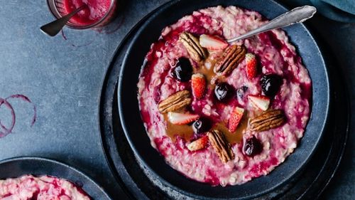 Porridge, mic dejun tipic englezesc, care te ajută la slăbit, constipație și menținerea energiei corpului