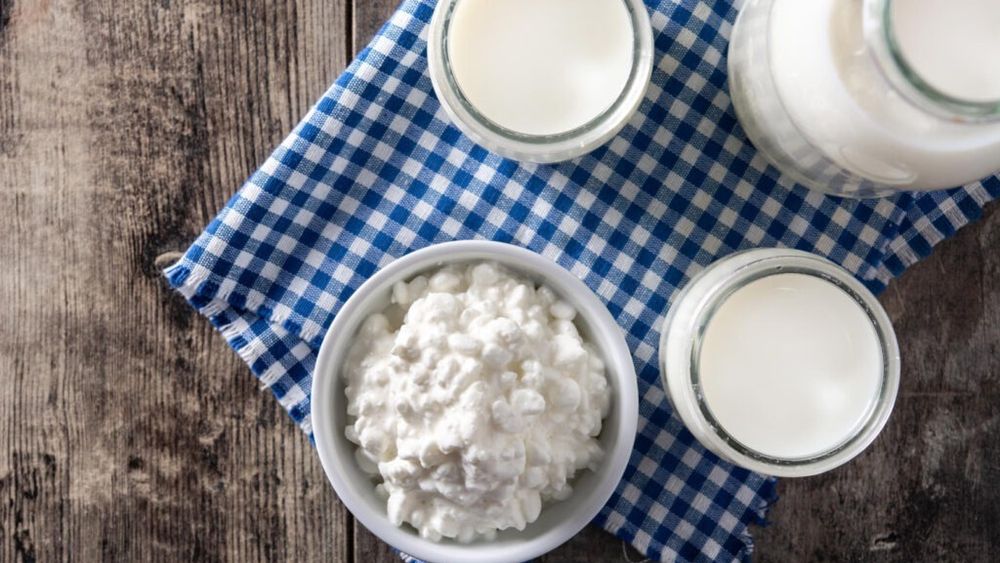 Cel mai mare studiu realizat până în prezent cu privire la legătura dintre dietă şi cancer. Rolul calciului, al cărnii și al alcoolului în cancerul intestinal