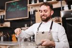 FOTO | Pui ulei în apa pentru paste? Un chef italian demontează mai multe mituri legate de paste / Marco Favino: „Nu are niciun sens, pentru că se duce direct la chiuvetă”