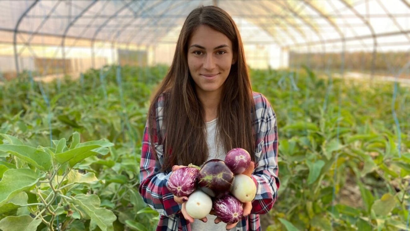 Micii fermieri care au sărit peste intermediari și s-au conectat direct cu clienții lor / Este mult de muncă, profitul nu este garantat, dar satisfacțiile sunt mari / O fermă are angajate persoane vulnerabile, iar alta reduce risipa alimentară