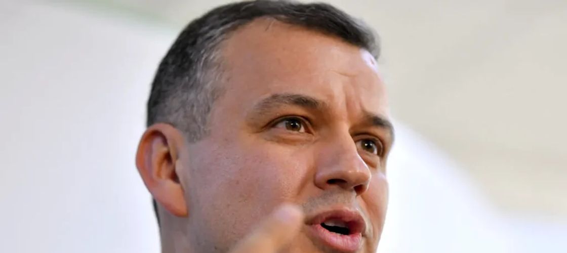 Ce prevede programul de guvernare al lui Eugen Tomac/ De la continuarea Programului INVESTALIM și până la extinderea suprafeței irigabile de la aproximativ 1,6 milioane de ha, la circa 2 milioane de hectare, până în 2028