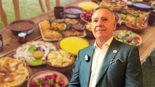 VIDEO | Un spaniol care a descoperit mâncarea românească. Javier Garcia del Valle (CEO Happy Tour): Când merg acasă, în orașul meu natal, Málaga, le vorbesc tuturor despre gastronomia românească