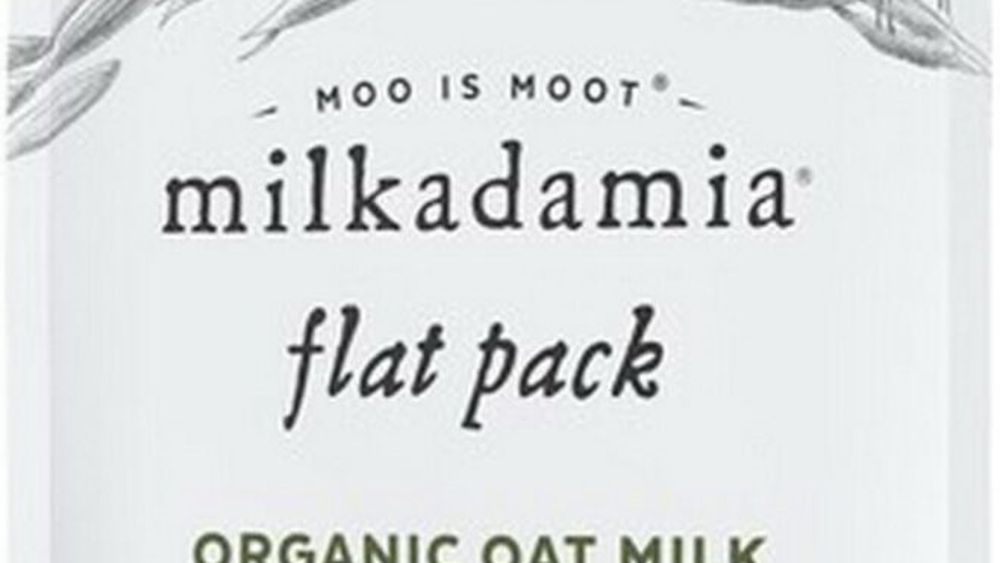 Tendința viitorului: pre-reciclarea sau reciclarea creativă/Lapte de ovăz, ambalat sub formă de foi, care se dizolvă în apă/ Făină de măsline, bogată în fibre/ Chipsuri făcute din pulpă de fructe și legume reciclate