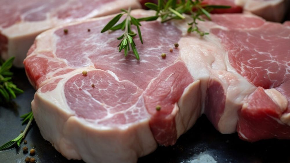 Autoritatea Naţională Sanitară Veterinară va verifica toate loturile de carne de porc aduse din Uniunea Europeană, pentru pesta porcină africană/ Ministrul Agriculturii, Florin Barbu: „Exista un riscul de a importa carne de porc infestată”