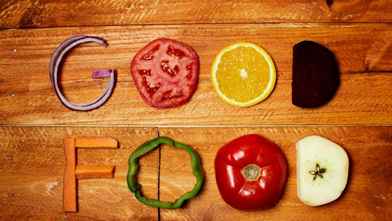 Șase schimbări simple care reduc consumul de alimentele ultraprocesate / Ce poți pregăti rapid acasă