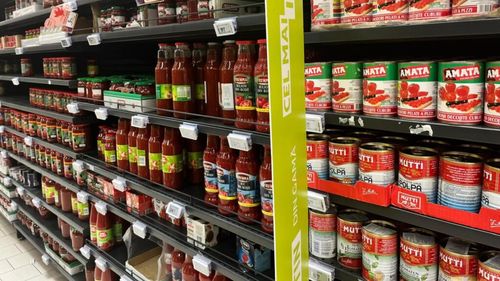 ANALIZĂ Raionul de bulion / Ce tipuri de roșii procesate găsim pe piață? / Reducere -30% la pasta de tomate Olympia / Giana, mini conserva pe care o poți găsi la prețul de 2 lei