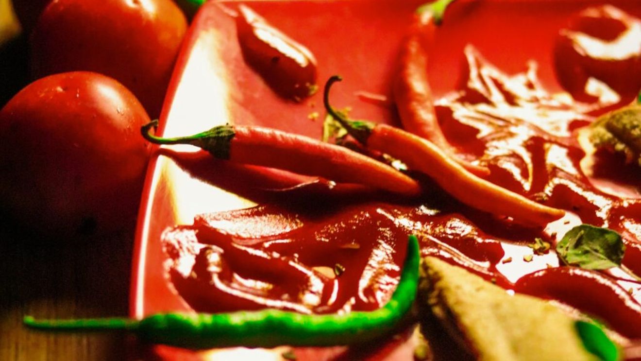 Mâncarea picantă te poate ajuta să slăbești / Nutriționiștii spun că alimentele iuți dau sațietate și te fac să mănânci mai lent