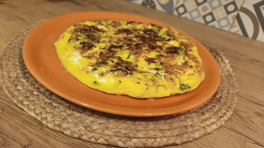 foto-omleta-cu-legume-tip-frittata 