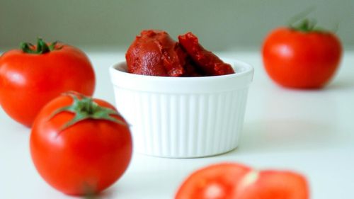 3 metode de conservare a tomatelor pentru iarnă încercate și recomandate de un producător de legume bio