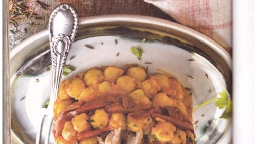 Idei de cină/ Salată de năut cu ton din conservă și ardei/ Ce rămâne poți lua mâine la pachet pentru prânz/Rețetele Juanitei