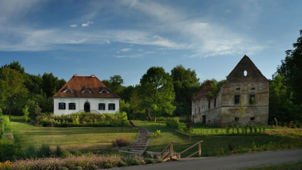 GALERIE FOTO | Bethlen Estates Transylvania, domeniul nobiliar din satul Criș, cu o istorie de peste opt secole, prima destinație din Transilvania inclusă în selecția hotelieră a Ghidului Michelin