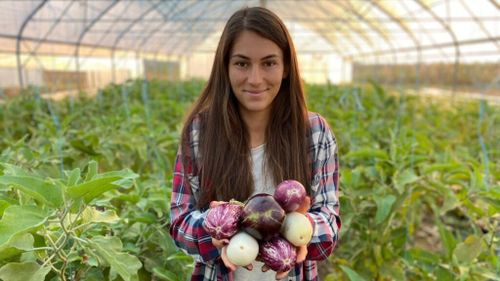 Micii fermieri care au sărit peste intermediari și s-au conectat direct cu clienții lor / Este mult de muncă, profitul nu este garantat, dar satisfacțiile sunt mari / O fermă are angajate persoane vulnerabile, iar alta reduce risipa alimentară