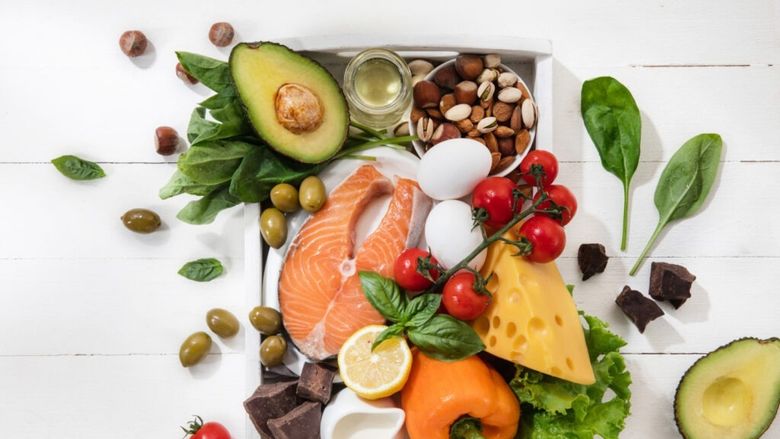 Zincul, mineralul care ar putea încetini îmbătrânirea. Cercetătorii avertizează însă că excesul are efectul opus / Printre cele mai bune surse alimentare se numără fructele de mare, carnea, produsele lactate, nucile și semințele