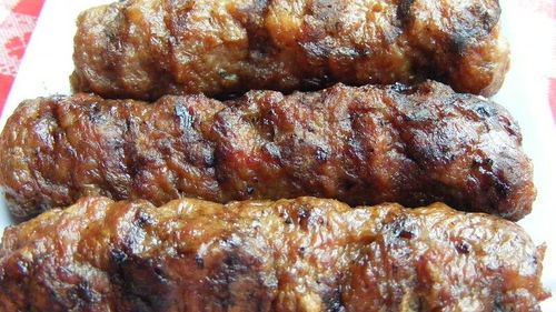 Micii, mâncarea comandată cel mai des de corporatiști la un restaurant din Capitală / Top 3 preparate preferate