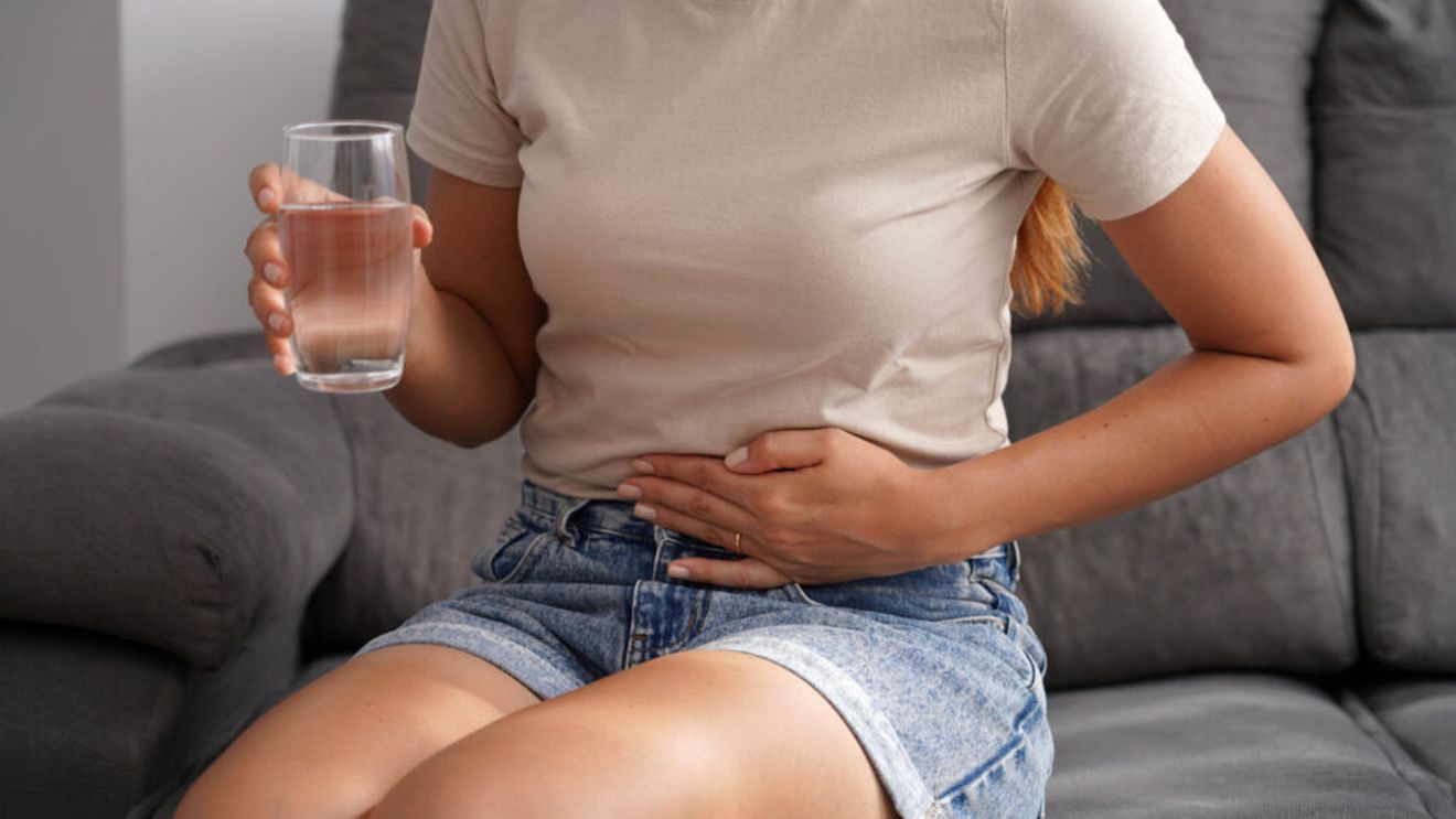 Ce să mănânci și să bei când nu ai scaun de câteva zile. Recomandările gastroenterologilor / „Creșterea consumului de apă, de una singură, nu tratează constipația”