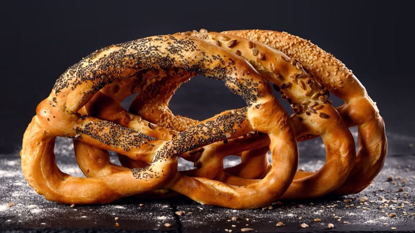 Ce profit fac covrigăriile pe care le vedem la tot pasul? Topul simigeriilor din piața locală