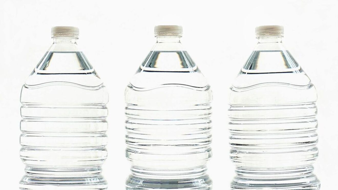 Spania: Coadă la apă îmbuteliată în regiunea Costa Blanca, afectată de secetă