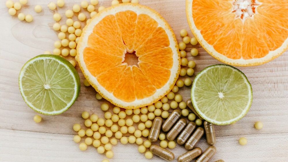 Interacțiunea alimentelor cu medicamentele și cum schimbă acestea efectul pilulelor pe care le iei. Sfaturi pentru a evita problemele