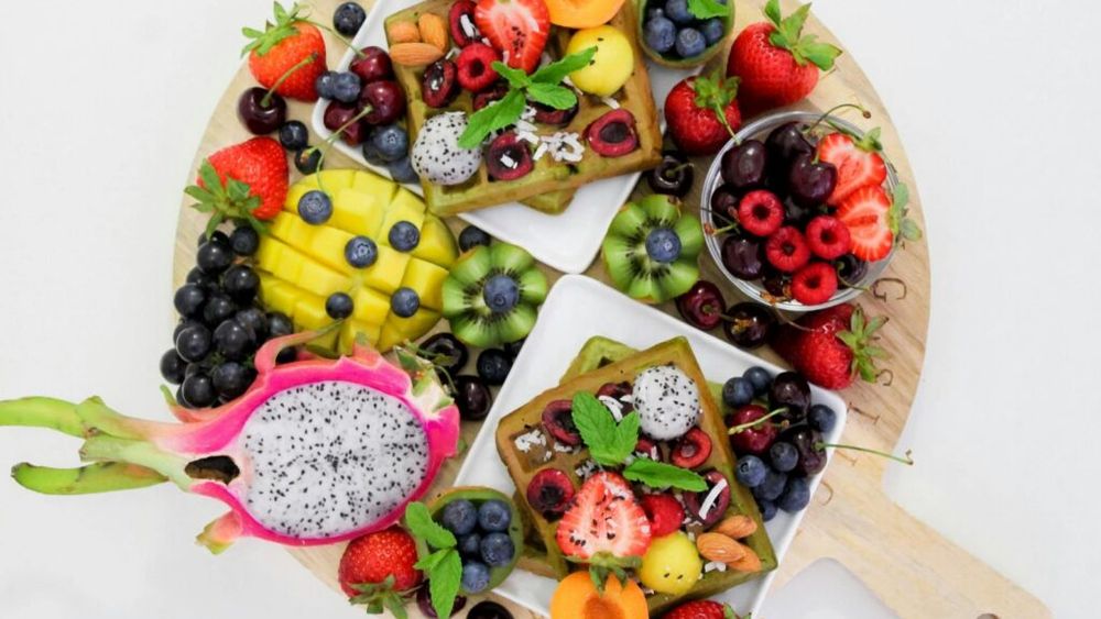 Top 9 cele mai bogate fructe în antioxidanți/ Nutriționiștii spun că cine le consumă frecvent va fi mai ferit de cancer, boli de inimă, diabet, tensiune și va avea imunitatea mai puternică