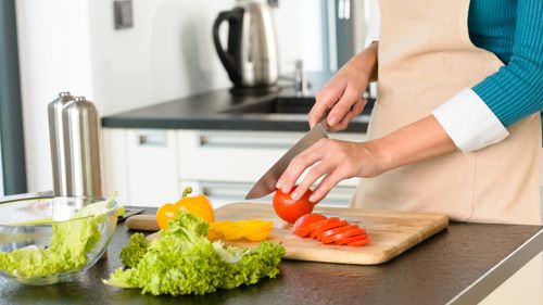 Siguranța alimentară în bucătărie: regulile de igienă pe care trebuie să le respecți când gătești