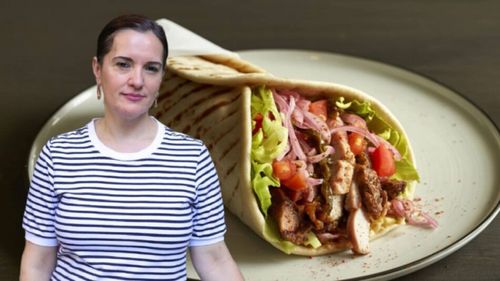 VIDEO | Shaorma ca la carte… dar sănătoasă / Cum e posibil? Îți explică nutriționistul Tania Fântână: „Shaorma, pizza sau fast food-ul în general nu e dușmanul tău, ci felul în care e construită”