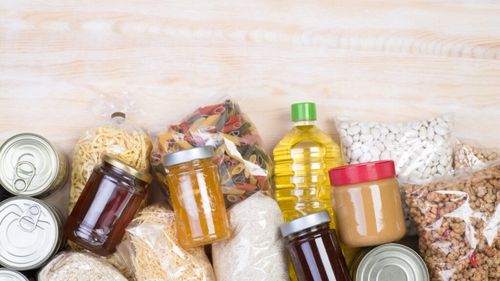 54 de bănci de alimente din Spania au activat fondul de urgență și trimit alimente către provinciile afectate de furtună