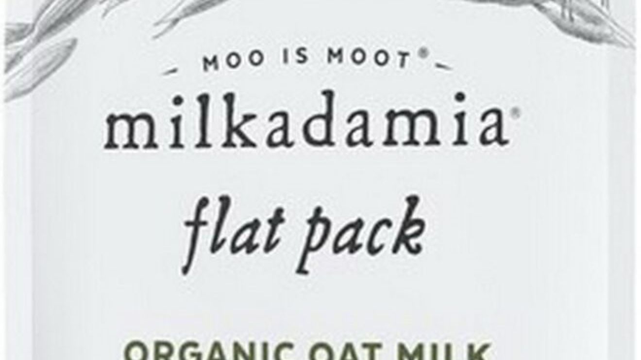 Tendința viitorului: pre-reciclarea sau reciclarea creativă/Lapte de ovăz, ambalat sub formă de foi, care se dizolvă în apă/ Făină de măsline, bogată în fibre/ Chipsuri făcute din pulpă de fructe și legume reciclate