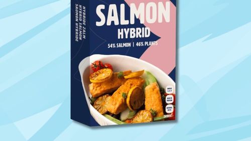 Pe modelul cărnii hibride, încep să apară pe piața europeană și versiuni de pește sau fructe de mare adiționate cu o parte vegetală