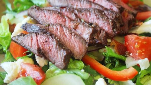 Friptură de vrăbioară, perfectă pentru un prânz de duminică/Carnea de vită este ușor de preparat, dacă respecți câteva reguli simple