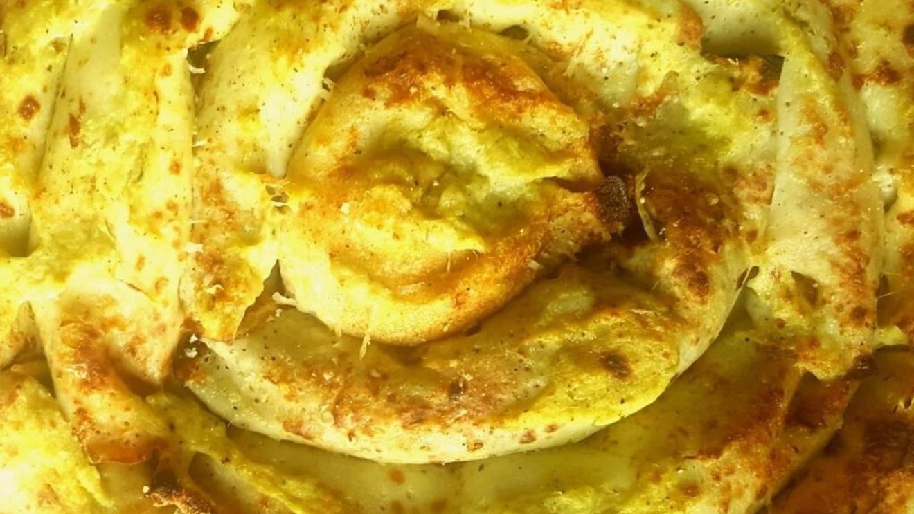 Clătite din făină de năut. Umplute cu ciuperci și apoi gratinate la cuptor. Rețetă ușoară, dar apetisantă / Bune de luat la pachet sau de savurat în weekend