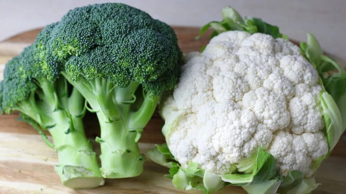 Broccoli vs. Conopidă: Care dintre ele conține mai multe proteine, fibre și alți nutrienți?