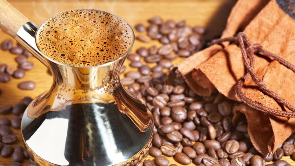 Ce este cafeaua turcească / Preparatul tradițional are o istorie de sute de ani, fiind cea mai veche metodă de preparare a cafelei