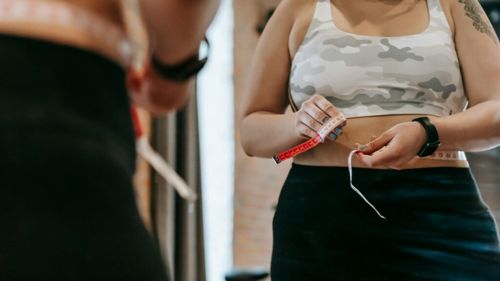 Medicamentele de slăbit GPL-1 schimbă obiceiurile de consum: Industria produselor alimentare congelate este cea mai afectată/ Restaurantele cu servire rapidă pierd teren/ În schimb, piața medicamentelor de slăbit ar urma să crească la 150 miliarde dolari