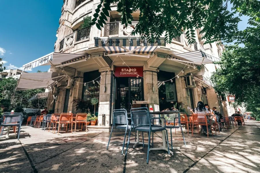 stadio-cafe-popular-stadio-hospitality-concepts-restaurante-bucuresti-restaurante-cafenea-rebranding-gastronomie