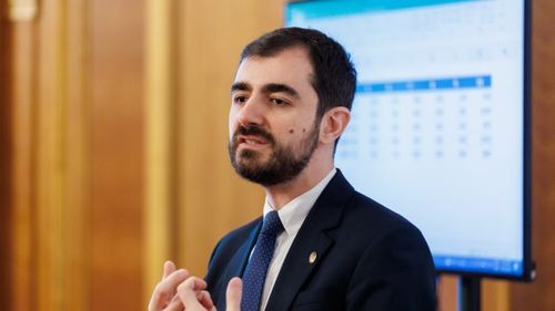 Deputatul USR Claudiu Năsui vrea desființarea a zeci de institute de cercetare din domeniul alimentar și agricol: „Ei tot cercetează de 35 de ani. Ce cercetează? Care e rezultatul?”