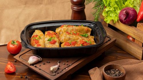 ABC în bucătărie | Regula de aur pentru cele mai bune sarmale/ Ce pun moldovencele în compoziție ca să nu se sfărâme în oală/ Rămân întregi și super gustoase