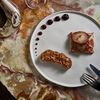 China amenință supremația Franței pe piața foie gras. Creșterea rapidă a producției, costurile reduse și interesul tot mai mare al consumatorilor transformă țara asiatică într-un concurent serios pe piața internațională
