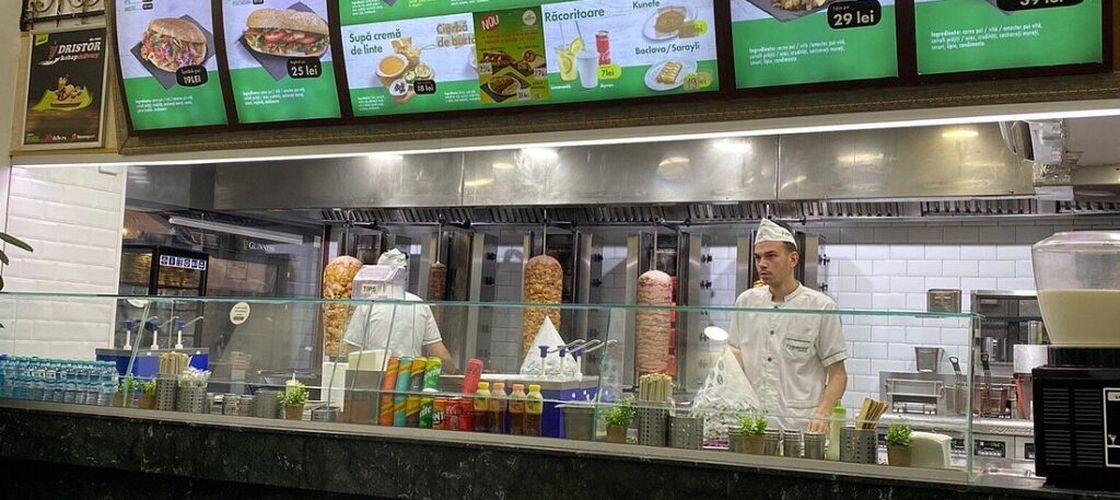 Dristor Kebap raportează o creștere a veniturilor cu peste 43% în prima jumătate a anului și extinde runda de finanțare pe SeedBlink