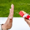 Amenzi de 60.000 de lei restaurantelor de pe Bulevardul Decebal pentru fumat în spații publice