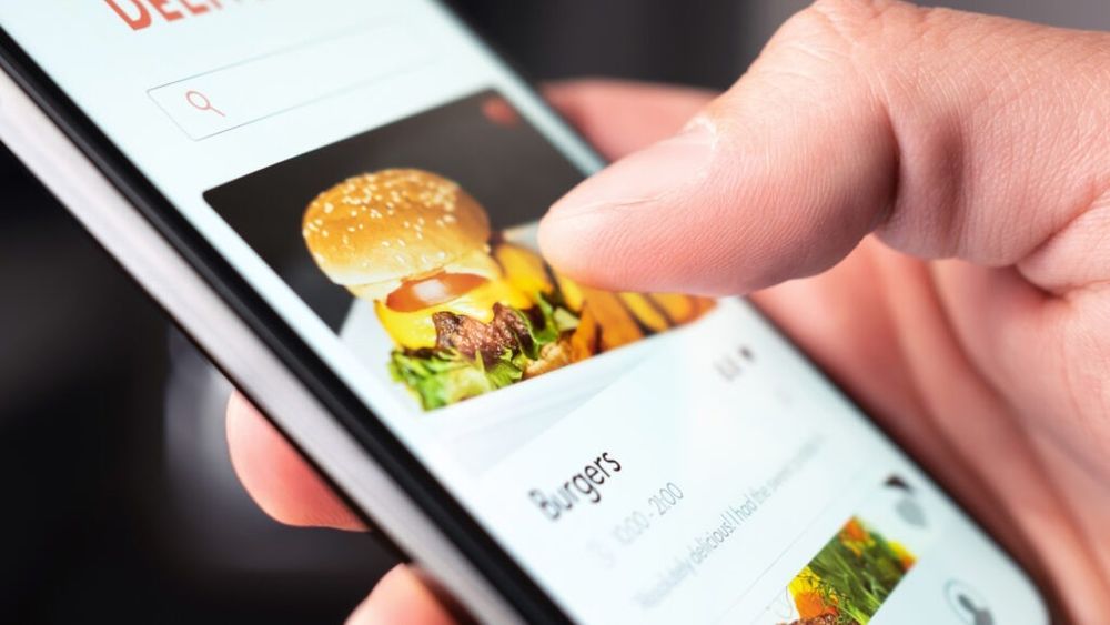 Mâncarea preferată a britanicilor/Top 30 al felurilor de mâncare comandată prin Deliveroo, o companie de livrare la domiciliu