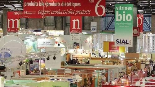 O delegație de producători români din sectorul agrolimentar este prezentă în aceste zile la Paris la SIAL, cel mai prestigios târg de sector din Europa