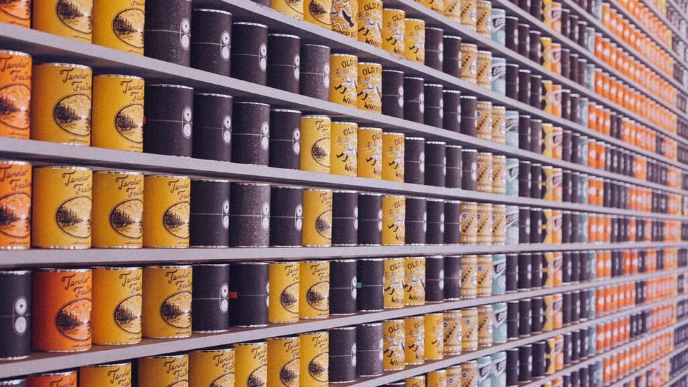 Ce trebuie să faci neapărat înainte de a găti sau consuma legumele din conserve. Clătitul legumelor este un pas esențial, dar nu este singurul