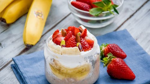 Deserturi irezistibile cu căpșuni: Trei rețete perfecte pentru orice ocazie, de la cheesecake la tiramisu și înghețată de casă