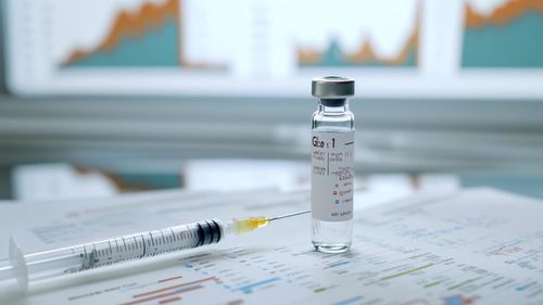 Medicamentele GLP-1 pot schimba și relațiile, nu doar greutatea / Ce spun utilizatorii despre cuplu, familie și prieteni