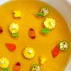 Ai auzit la Masterchef despre consommé, velouté și bechamel? Vezi care sunt diferentele intre ele ca sa le poti prepara corect la tine in bucatarie