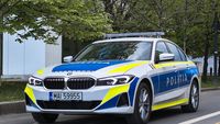 Prinsă cu 176 km/h, o femeie le-a spus polițiștilor că se grăbea acasă pentru că… se temea că i se ard cozonacii