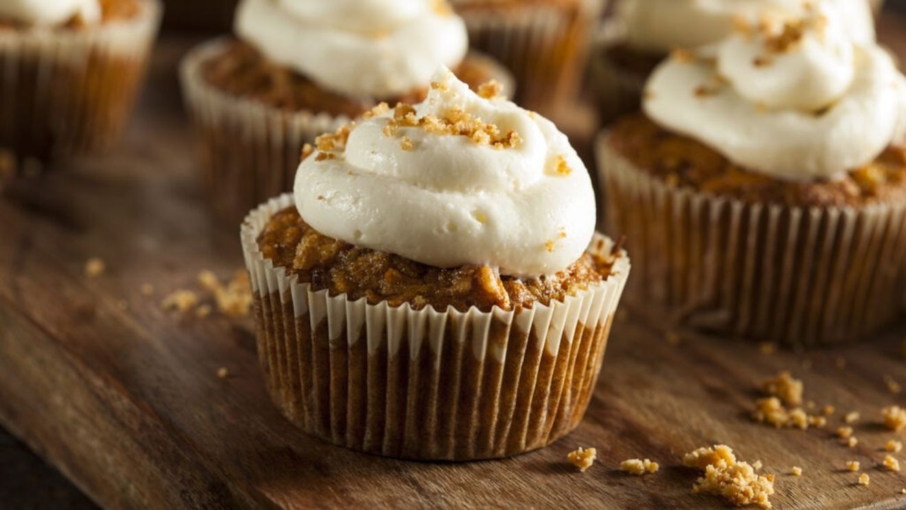 Ceva dulce | Brioșe cu morcovi / Desertul pe care îl poți pregăti pe tot parcursul anului și nu te mai saturi de el