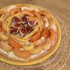 VIDEO-FOTO | Tartă cu cremă de vanilie și piersici coapte. Un desert răcoritor sau o prăjitură pentru o ocazie mai specială