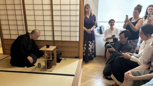 Cum a fost la demonstrația de Ceremonie a Ceaiului, prezentată de celebrul maestru, Katsunori Meshii (Soukoku), la București