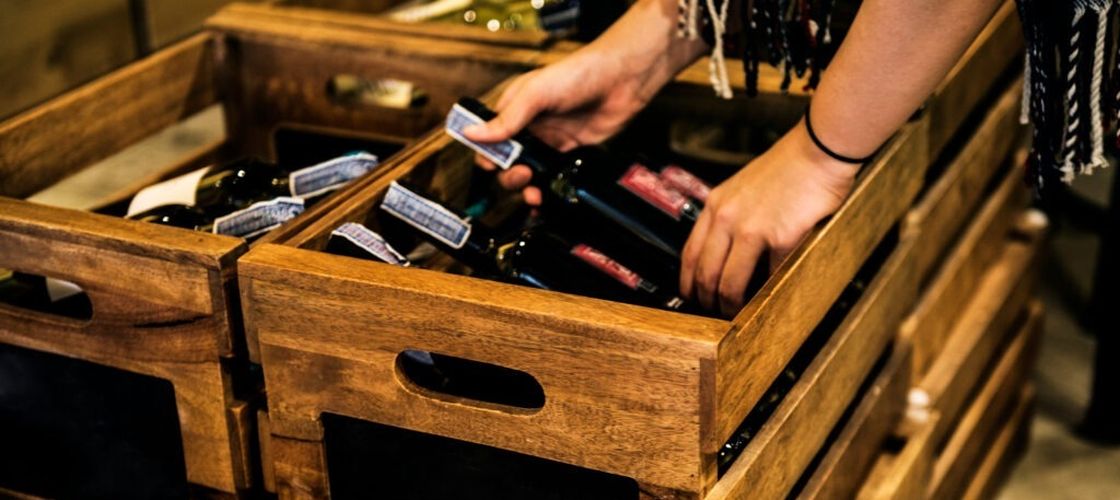 Cum se reinventează vinul din podgoriile Iașului/ Mai puțin alcool, mai mult export și turism oenologic